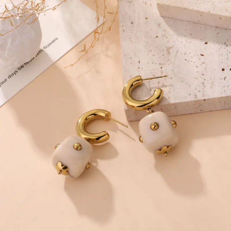 Boucles d'oreilles DELPHINE BEIGE