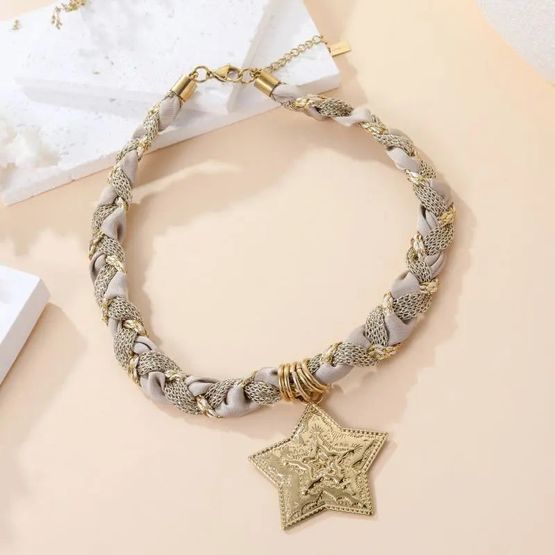 Collier AGATHE