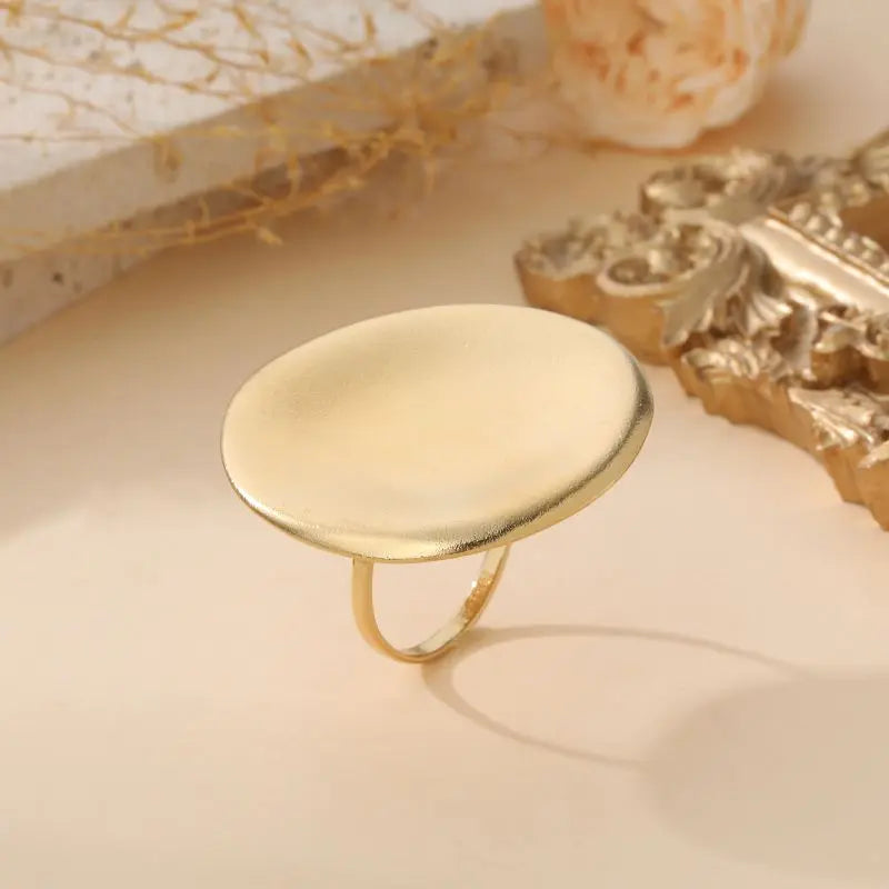 BAGUE NAOKO