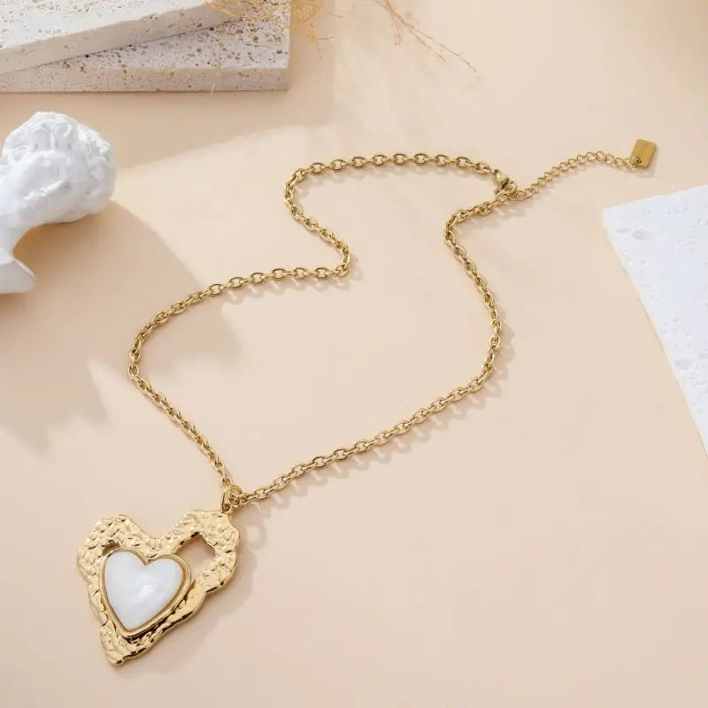 Collier OUMY (Copie)