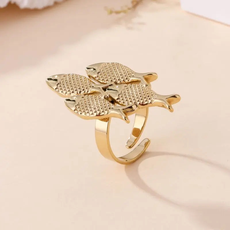 BAGUE LESLIE